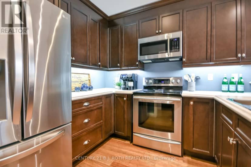114 Stonemount Crescent — photo 11 of 36