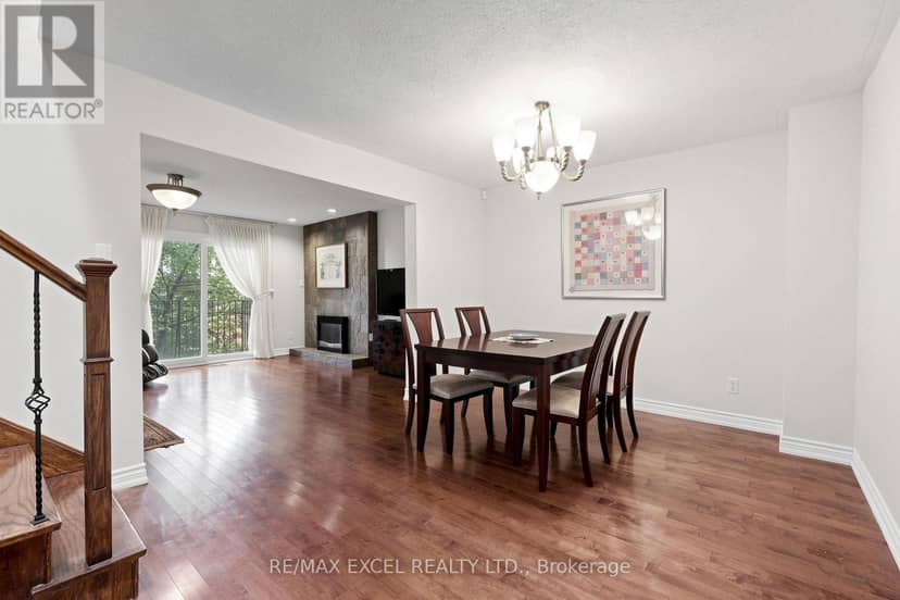 55 - 65 Quail Valley Lane, Markham, photo 6