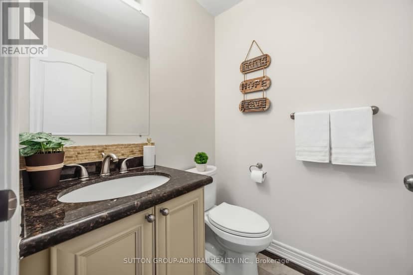 4 - 71 Puccini Drive — photo 14 of 31