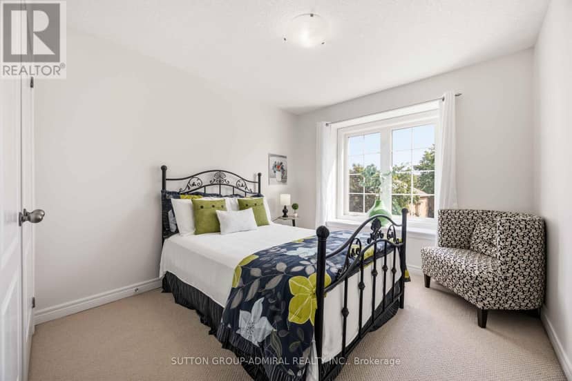 4 - 71 Puccini Drive — photo 24 of 31