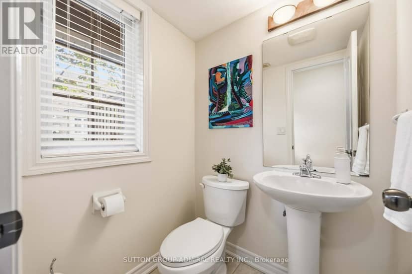 4 - 71 Puccini Drive — photo 29 of 31