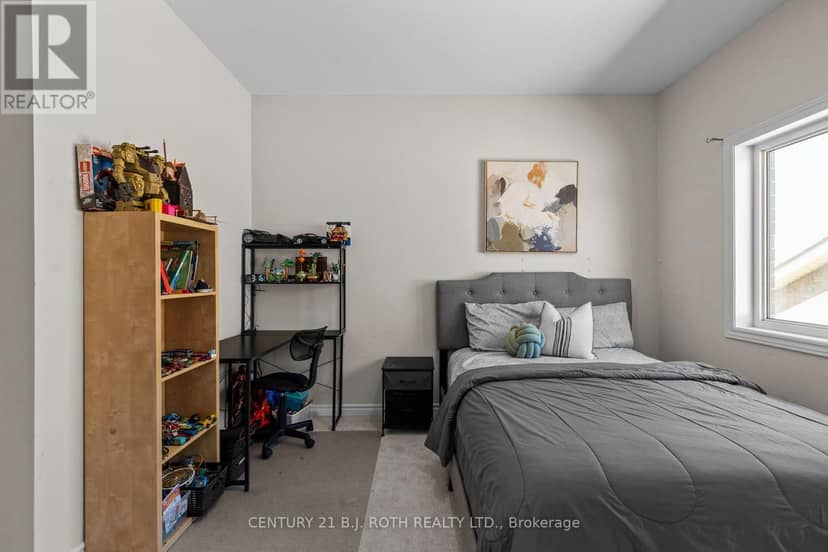 6 Henderson Street — photo 28 of 40