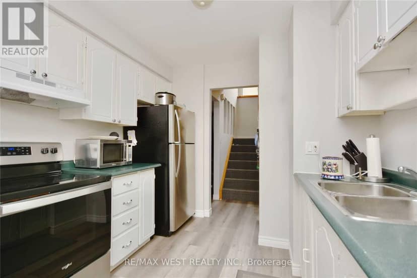 77 Carlton Road, Barrie, photo 7