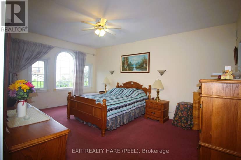5 Glenbrook Boulevard — photo 32 of 40