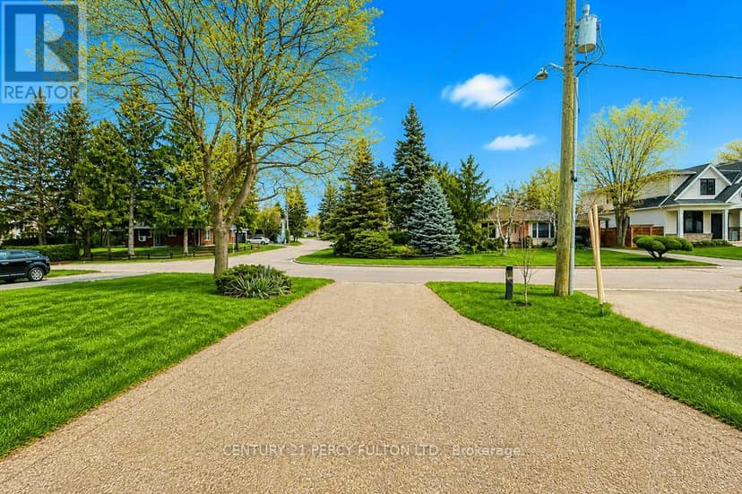 1386 Forest Glade Road, Oakville, photo 4