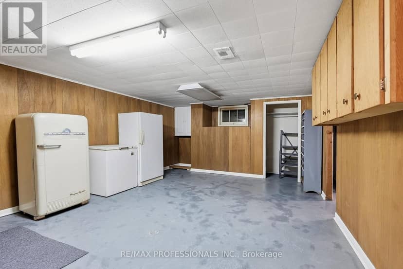 45 Fernalroy Boulevard — photo 36 of 40