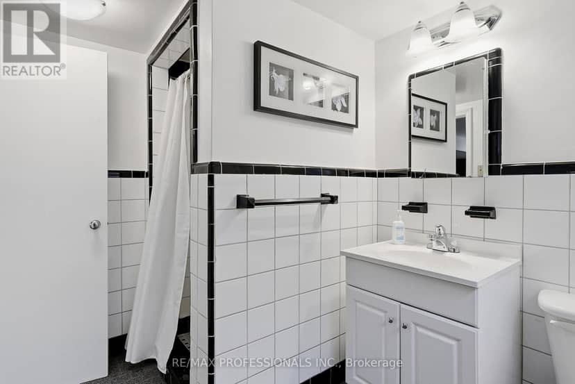 45 Fernalroy Boulevard — photo 38 of 40