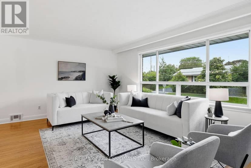 45 Fernalroy Boulevard — photo 7 of 40