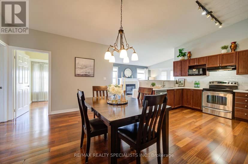 414 - 1483 Maple Avenue, Milton, photo 4