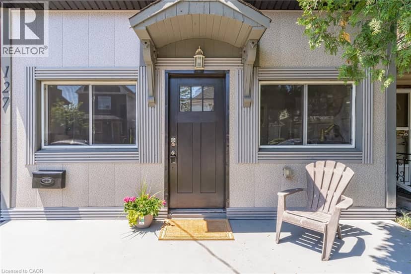 127 BARNESDALE Avenue N, Hamilton, photo 3