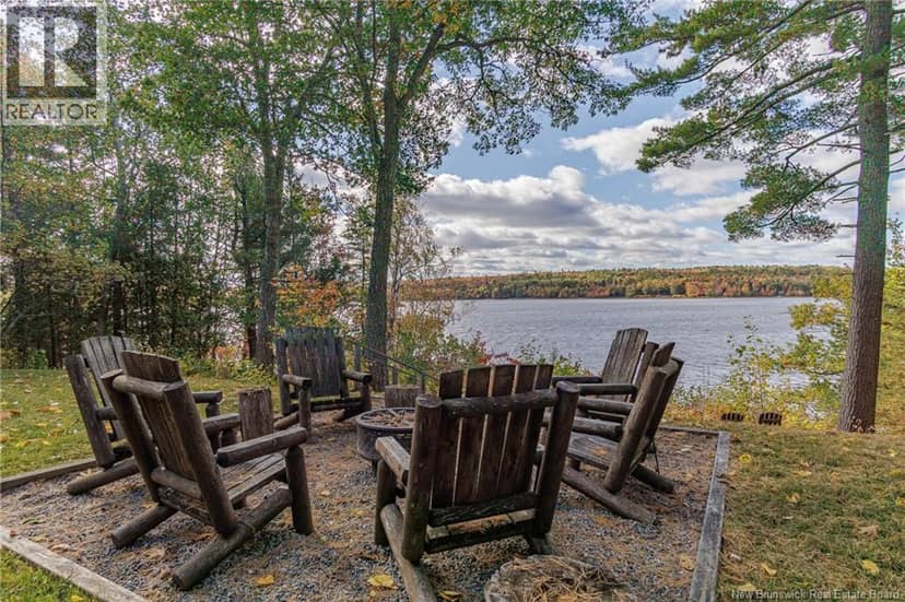 70 Barnes Point Road, Cambridge-Narrows, photo 2