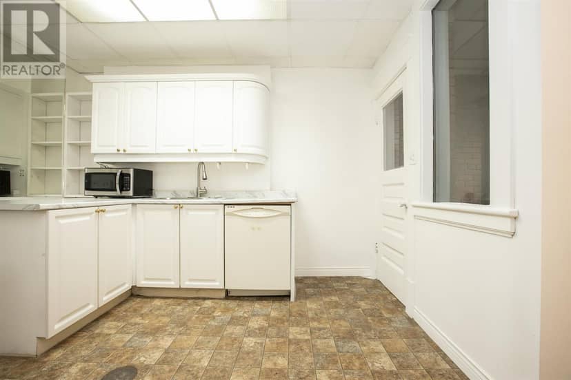 191 Pim ST — photo 22 of 40