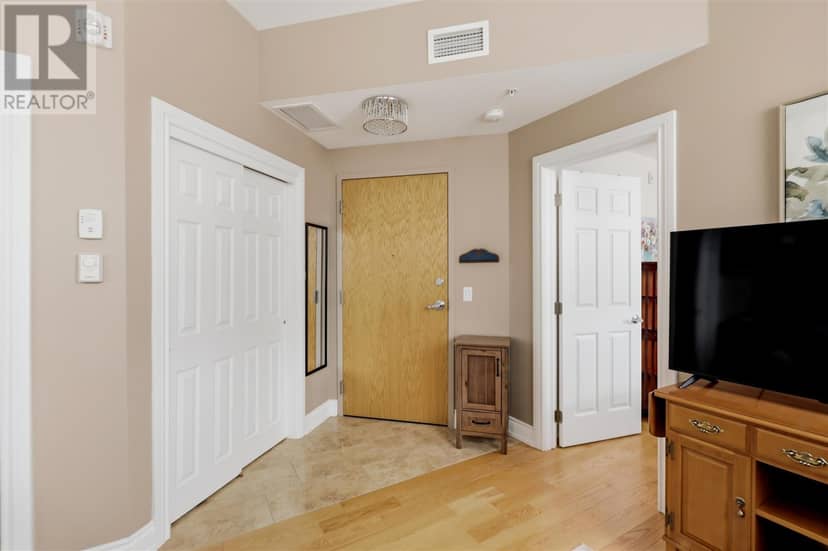 969 Queen ST # 205, Sault Ste. Marie, photo 2