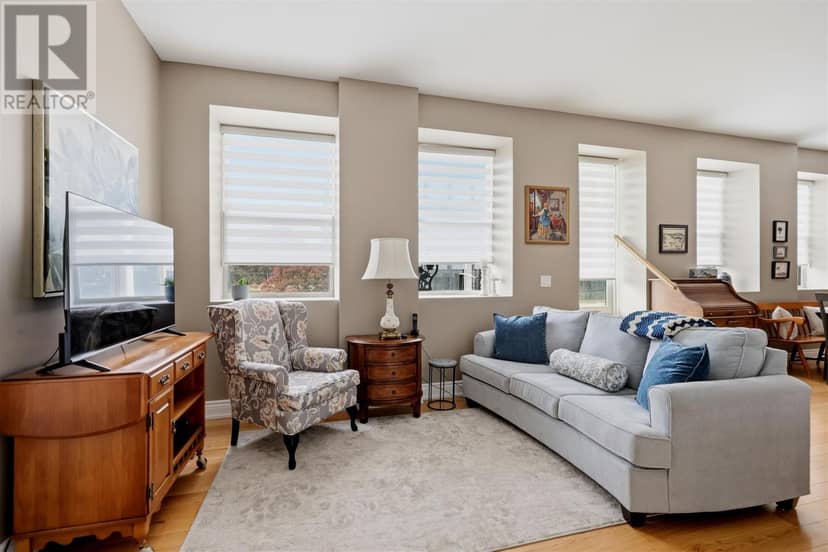 969 Queen ST # 205, Sault Ste. Marie, photo 3