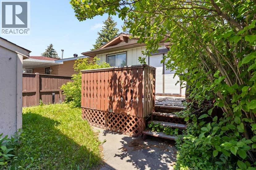 4739 Rundlewood Road NE, Calgary, photo 4