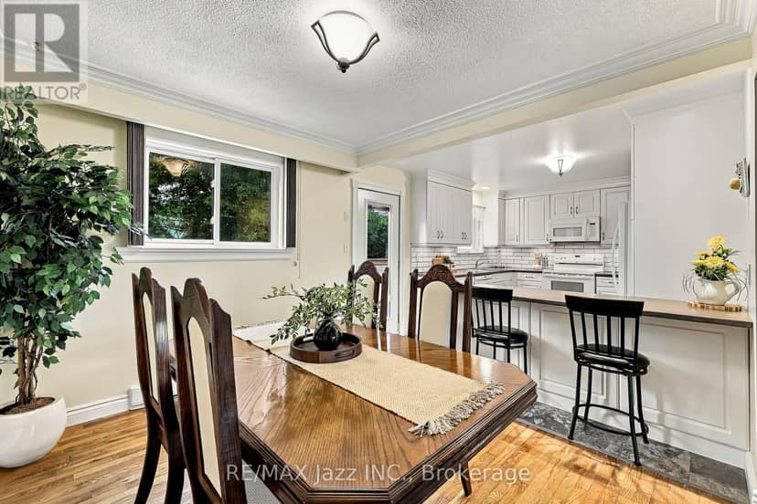 431 Bay Street — photo 13 of 40