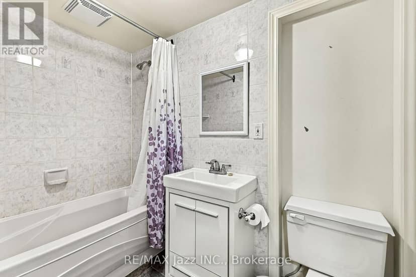 431 Bay Street — photo 39 of 40