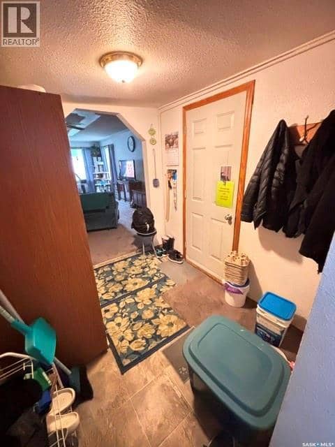 954 Brown STREET, Moose Jaw, photo 2