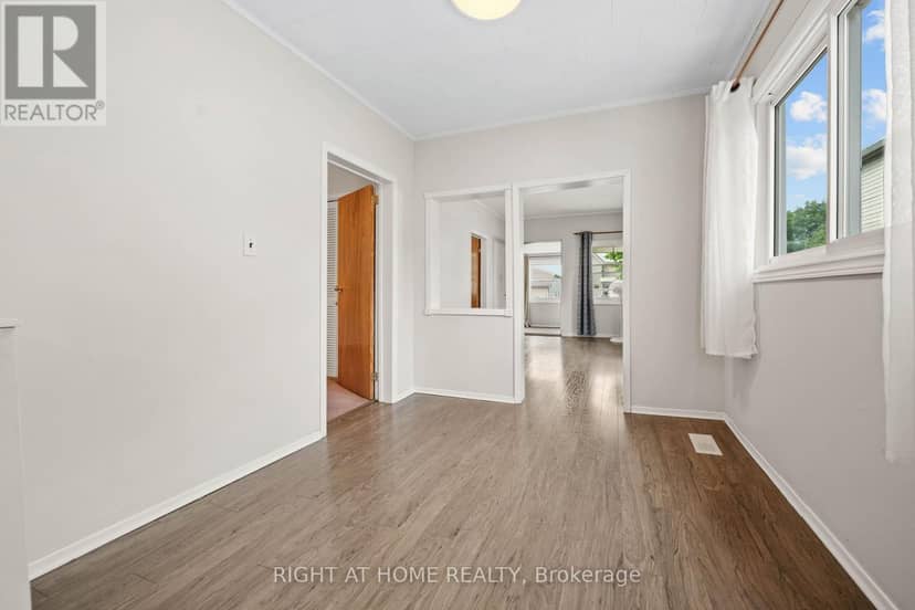335 Talbot Street E — photo 10 of 36
