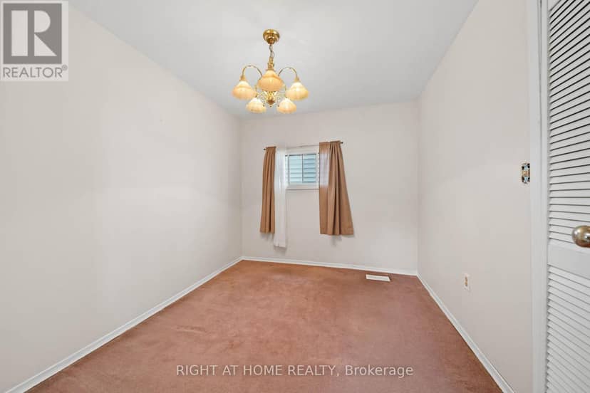 335 Talbot Street E — photo 19 of 36