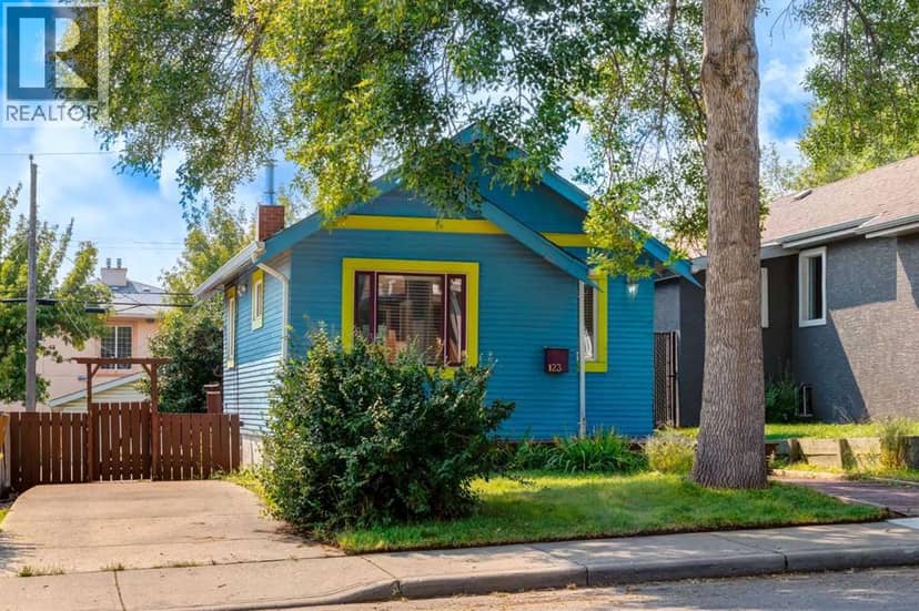 123 30 Avenue NW, Calgary, photo 2