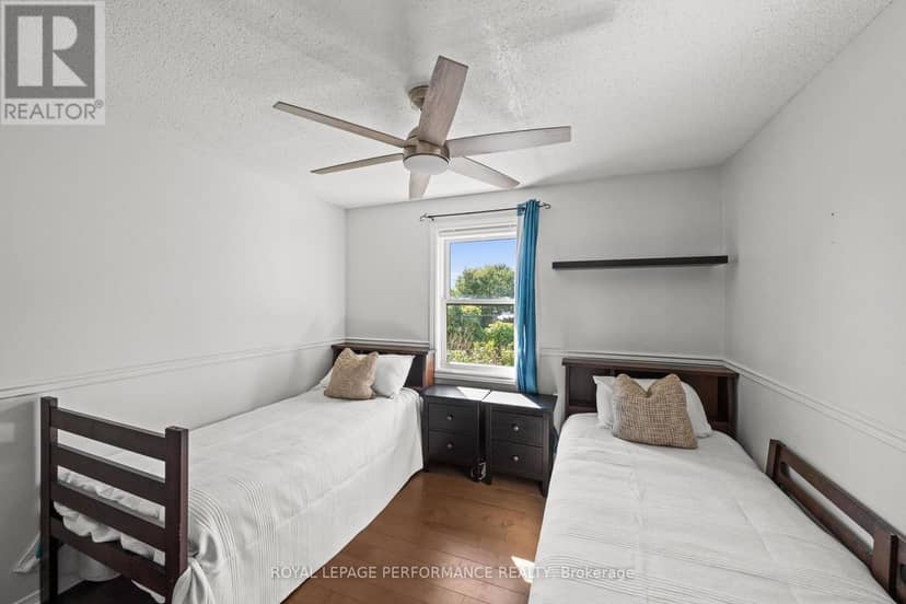 550 Foxview Place — photo 32 of 40
