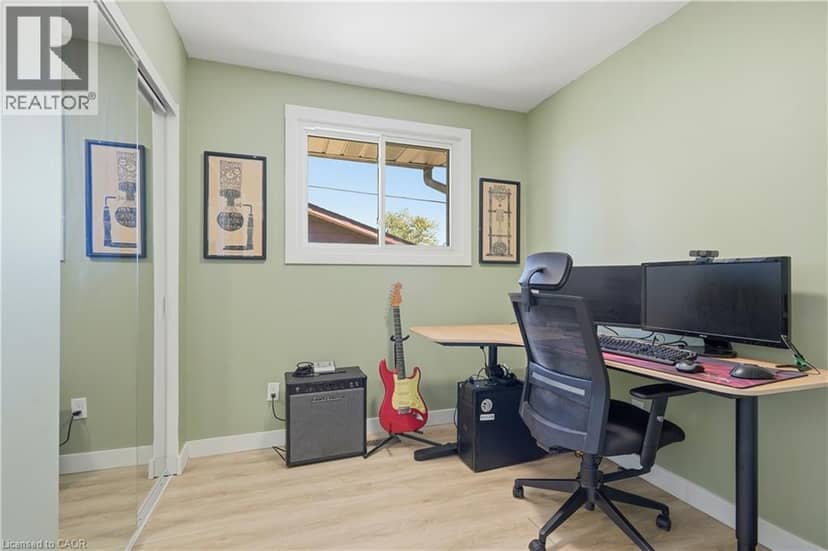 23 GREEN MAPLE Drive — photo 18 of 30