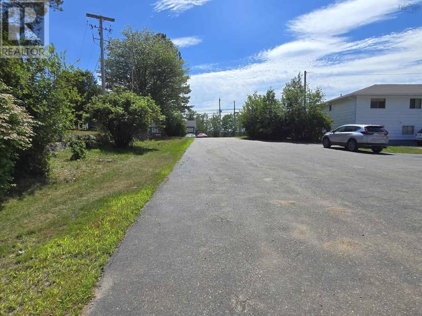172 North Street — photo 10 of 15
