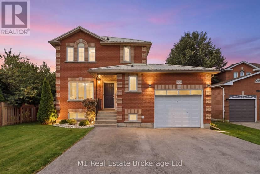 308 Daniel Crescent — photo 1 of 40