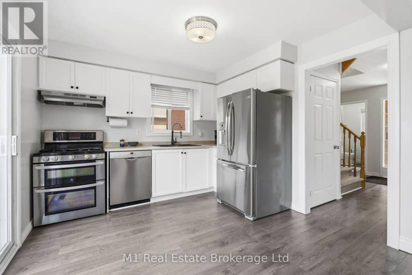 308 Daniel Crescent — photo 16 of 40
