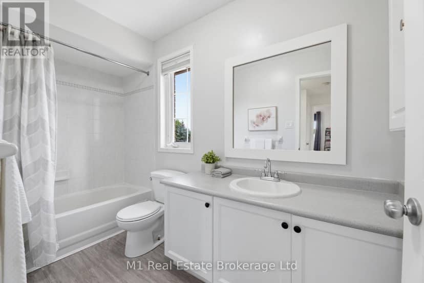 308 Daniel Crescent — photo 19 of 40