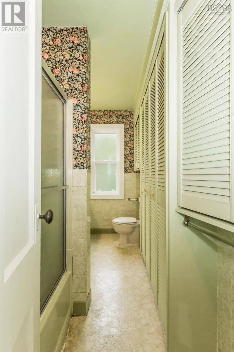29 Klondyke Street — photo 27 of 33
