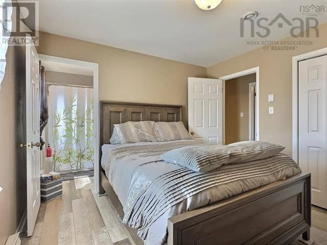 17 Menlow Court — photo 10 of 20