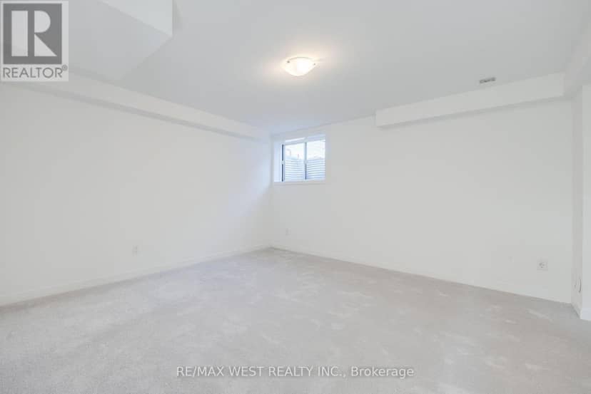 122 Green Gardens Boulevard — photo 30 of 33