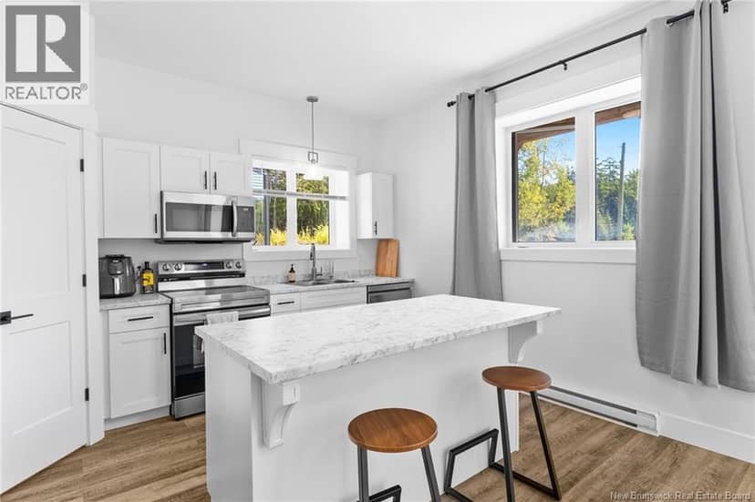 174 Rockwood Way — photo 4 of 40