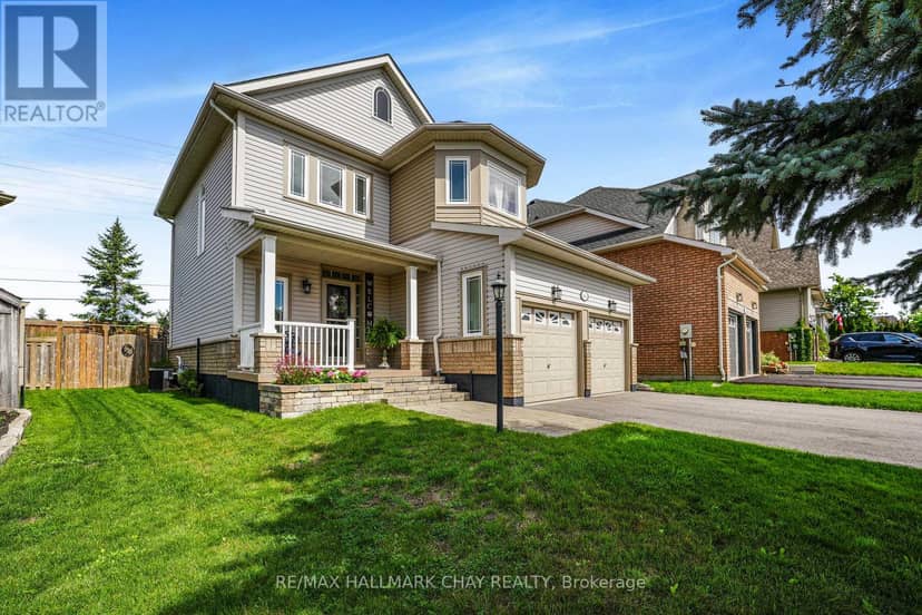 14 Strathmore Place, Barrie, photo 2