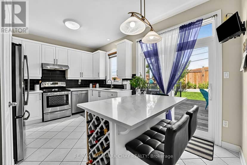 14 Strathmore Place, Barrie, photo 8