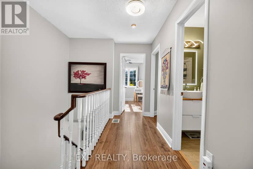 77 - 35 Malta Avenue — photo 23 of 40