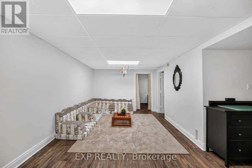 77 - 35 Malta Avenue — photo 25 of 40