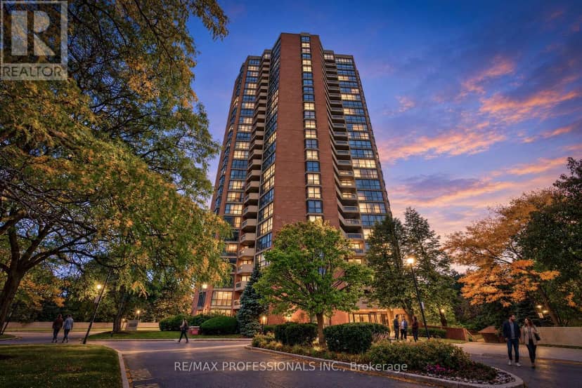 1807 - 2000 Islington Avenue, Toronto