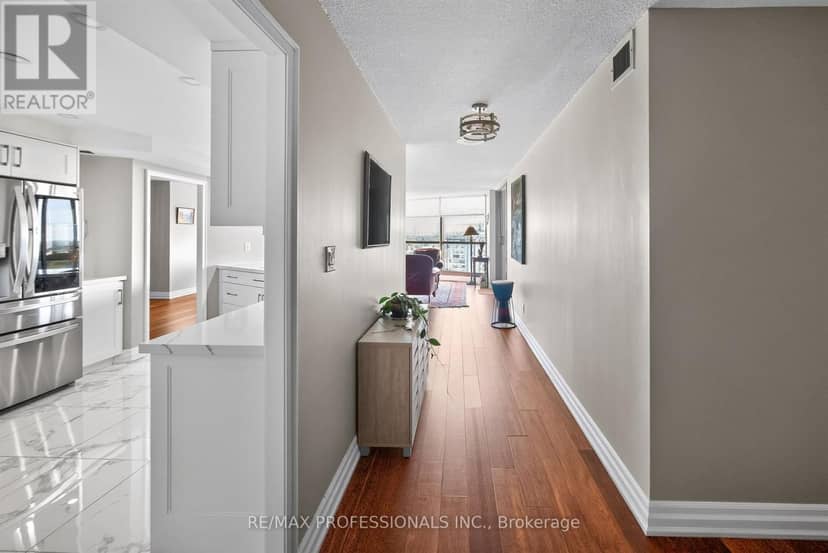 1807 - 2000 Islington Avenue, Toronto, photo 5