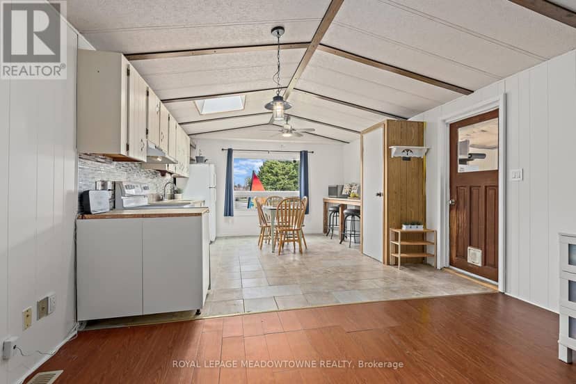 4 Laurel Lane — photo 8 of 33