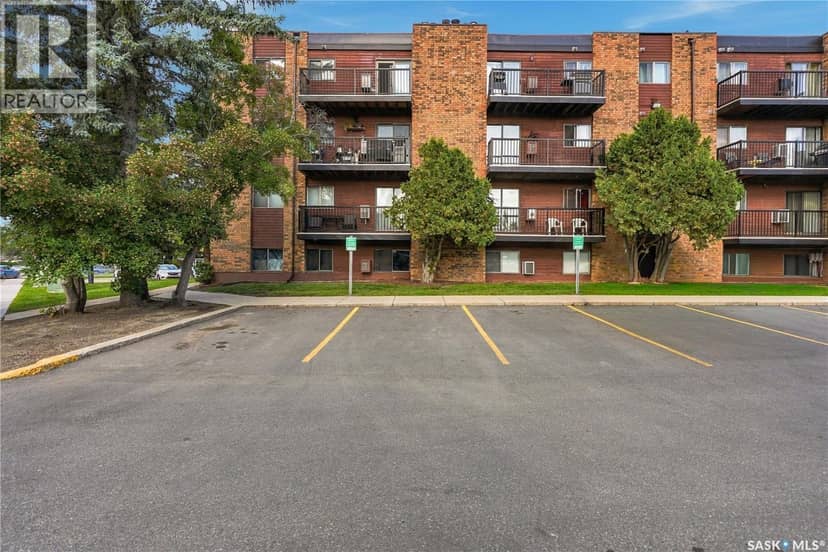 305 802A Kingsmere Boulevard, Saskatoon, photo 3