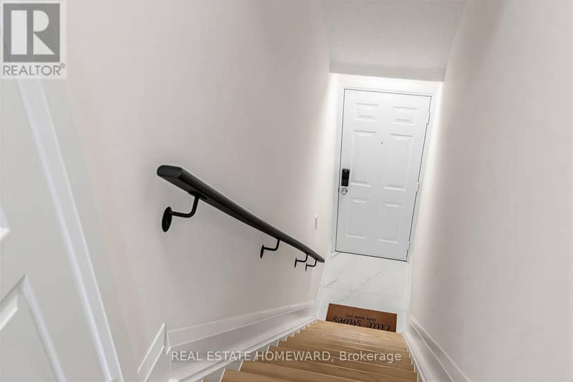 2306 - 23 Sudbury Street — photo 26 of 31
