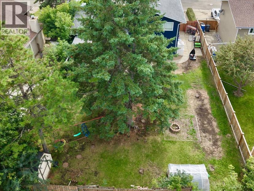 9610 74 Avenue — photo 37 of 40