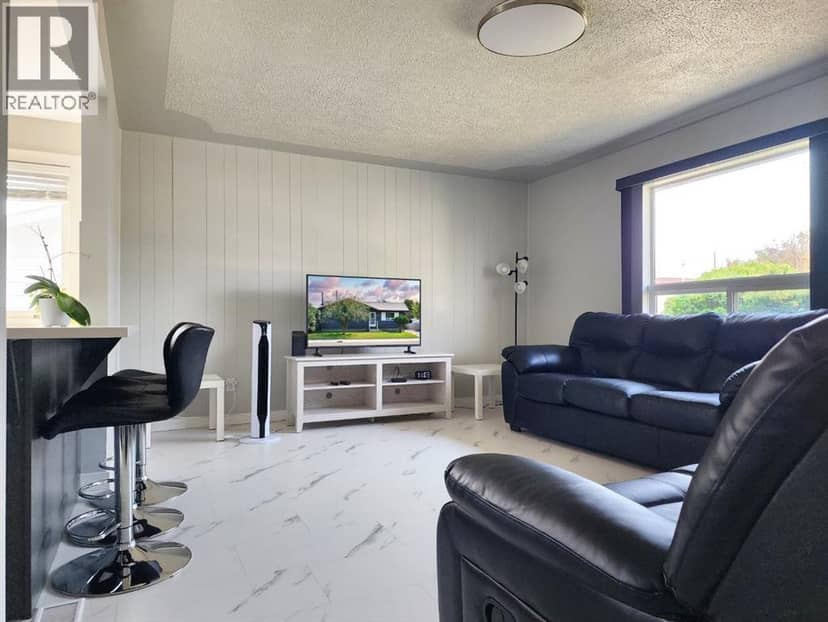 5122 5th Street W, Claresholm, photo 5