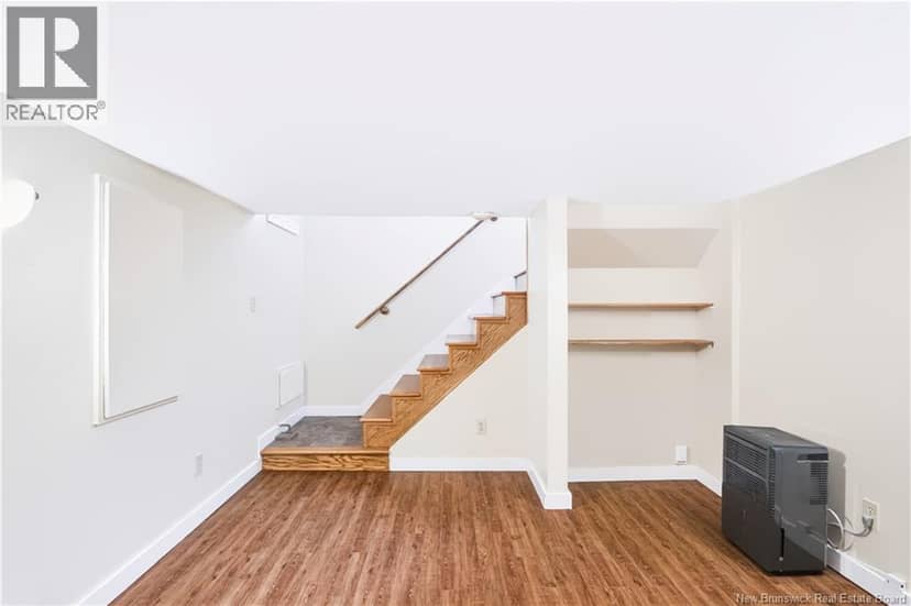 449 Canada Street — photo 30 of 40