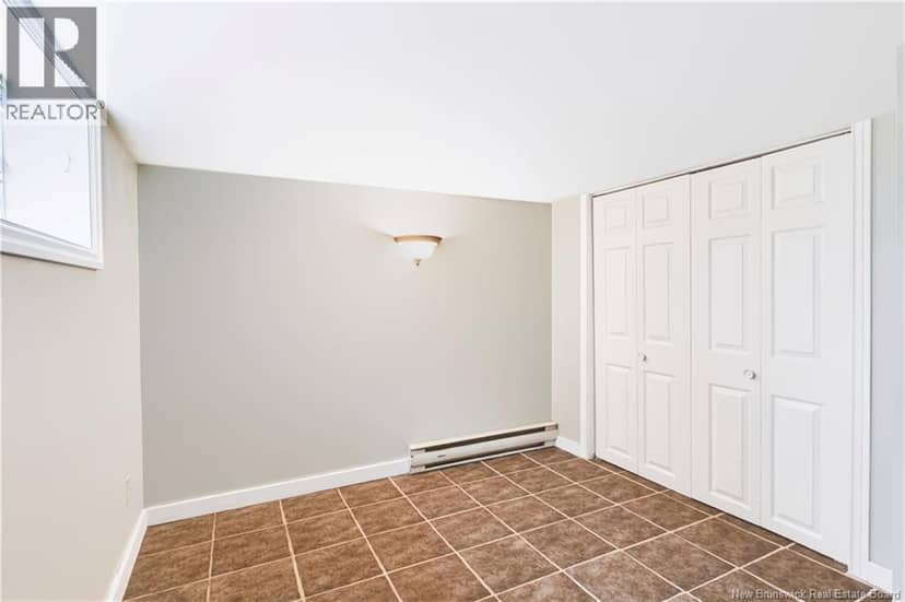 449 Canada Street — photo 34 of 40