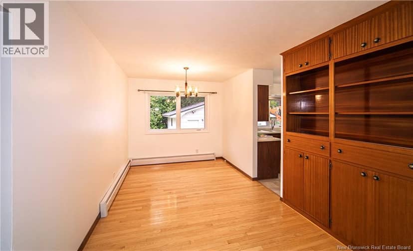 105 Liverpool Street — photo 7 of 40