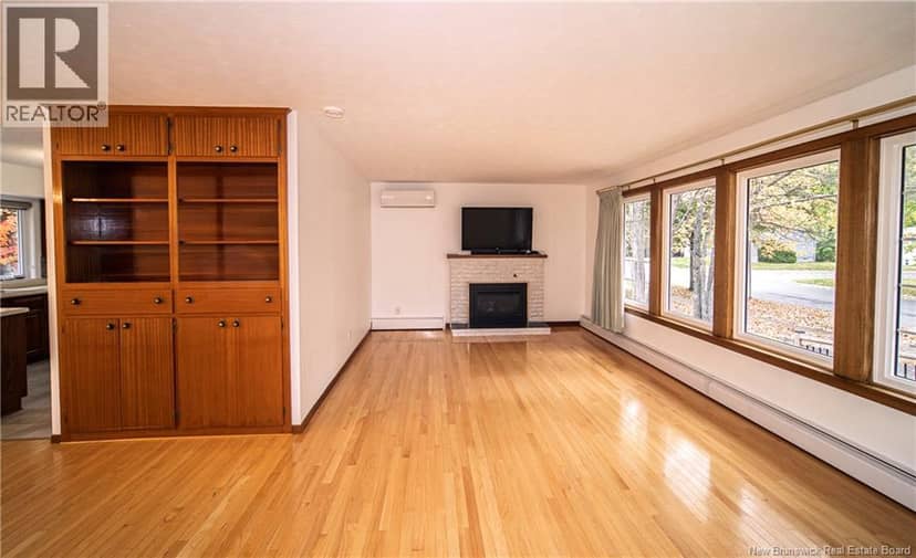 105 Liverpool Street — photo 10 of 40